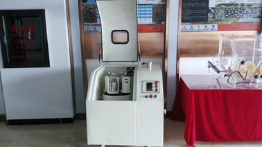 Plein broyeur à boulets directionnel de laboratoire/broyeur à boulets micro dans l'industrie alimentaire 380V 50HZ 3.7KW